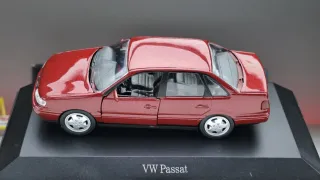 VW Passat B4 1/43 Schabak