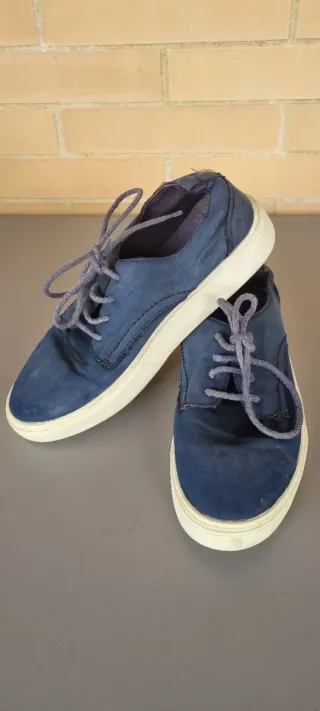 Zapatos infantiles Zara de vestir azul, talla 36