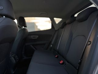 SEAT LEÓN / Diesel / Nacional / Pantalla