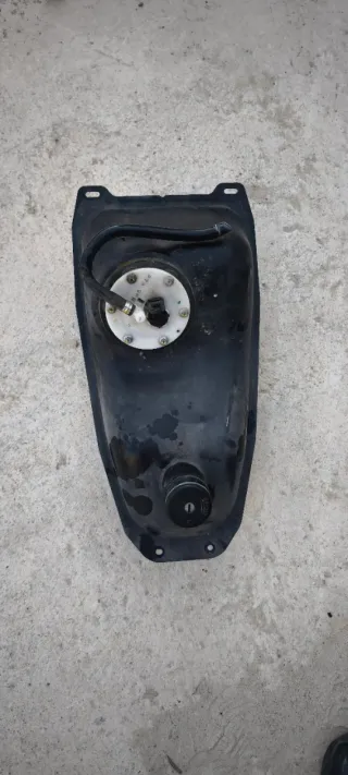 Depósito Gasolina Kymco K XCT 125 Negro