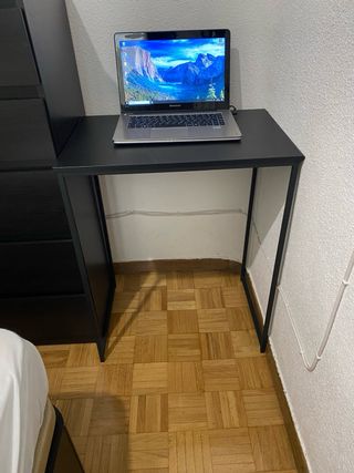 ESCRITO Y SILLA PLEGABLE NEGRO