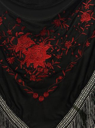 Mantón Flamenco Negro Bordado Rojo