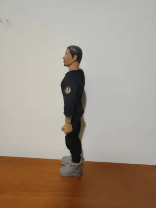 Soldado Action Man estilo Geyperman con pie roto