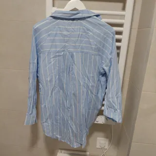 Camisa de rayas azul y blanco Talla L