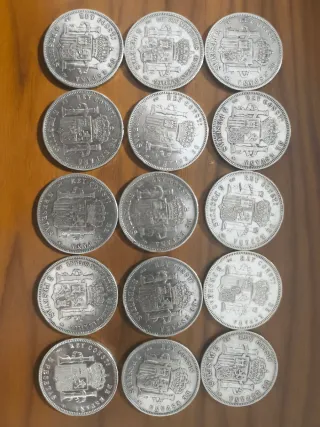 Lote de monedas antiguas de plata