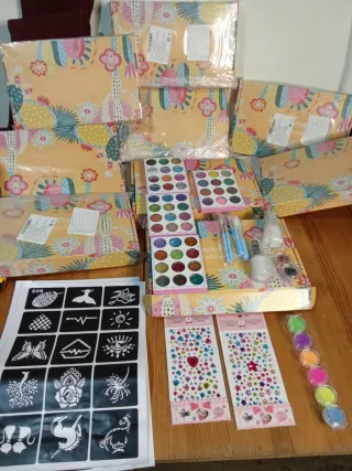 Kit Tatuaggi Glitter Bambini 50 Colori