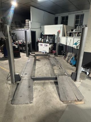 Elevador de 4 columnas