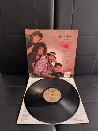 Juan Luis Guerra 4.40 – Bachata Rosa. Lp