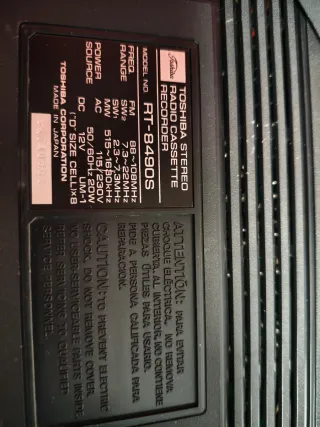 Radio Cassette Toshiba boombox.