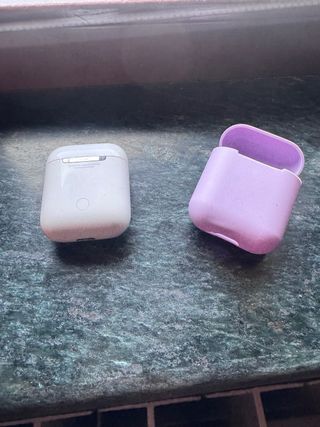 Apple AirPods 1ª Gen Cust. LAURA