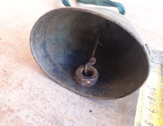 Cencerro vintage antiguo. decoracion.