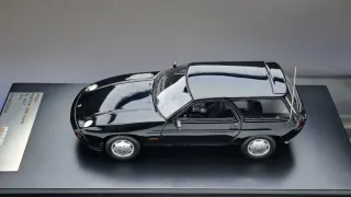 Porsche 928S Kombi 1/43 PremiumX