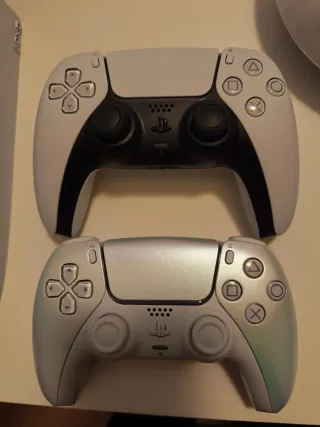 PS5 Digital 825GB + Monitor AOC Gamer 27