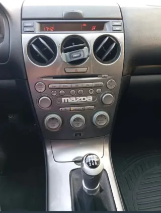 Mazda 6 Negro 2003 AVERIADO LEER