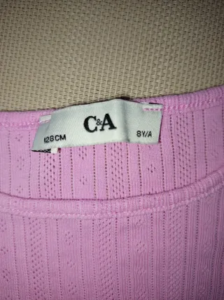 Camiseta niña C&A rosa con flores