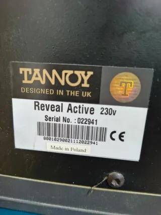 Altavoces Tannoy Reveal Active