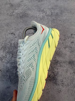 Zapatillas Hoka One One Clifton 8 Azul Claro