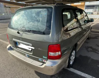 KIA Carnival 2004