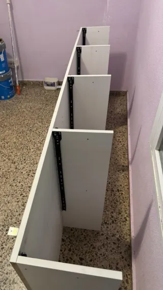 Cama infantil con cajones