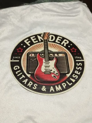 Placca Metallica Fender per Chitarre e Amplificatori