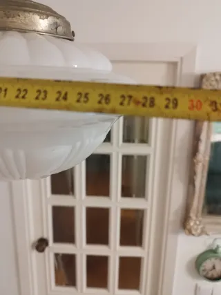 Lámpara de techo de Philips opalina inglesa blanca