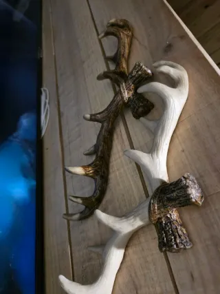 Percheros de madera estilo rústico