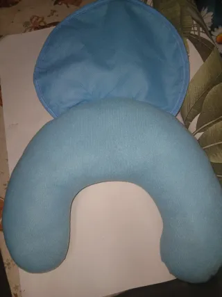 Sonajero para bebé con peluche de mono