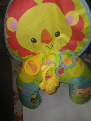 Sonajero para bebé con peluche de mono