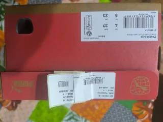 Zapatillas Puma Grises y Blancas