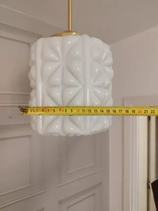 Lámpara colgante opalina geométrica blanca