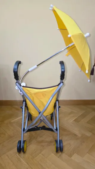 Carro de muñecas Miyo amarillo