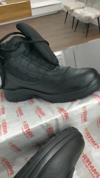 Botas Panter Piel Hidrófuga Talla 44.