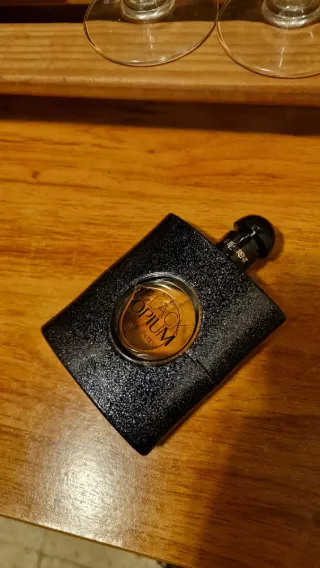 Yves Saint Laurent Black Opium 90ml