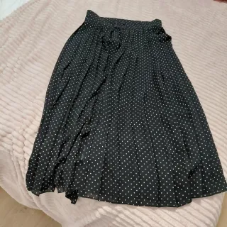 Falda MEXX negra topos blancos T.38