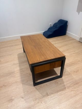 Mesa de centro elevable con almacenamiento