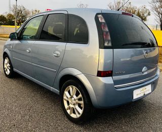 Opel Meriva 2011
