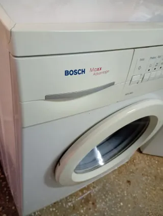 LAVADORA BOSCH de 6 kilos y 1200 rpm. Clase A