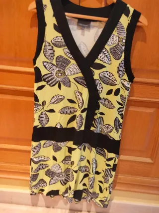 Vestido amarillo sin mangas talla 46/48