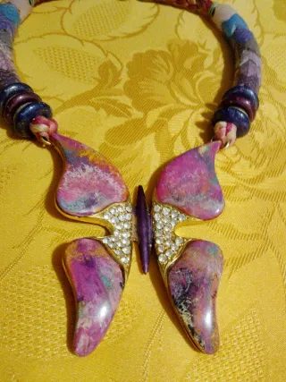 Collana estiva farfalla multicolor , Artigianale ,