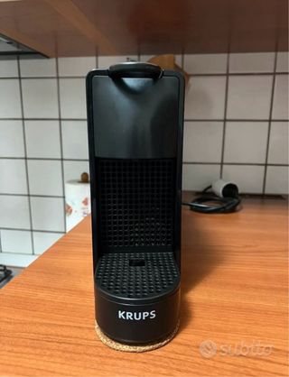 Nespresso Krups mini macchina caffè - come nuovo