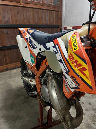 KTM 125 EXC factory 2015
