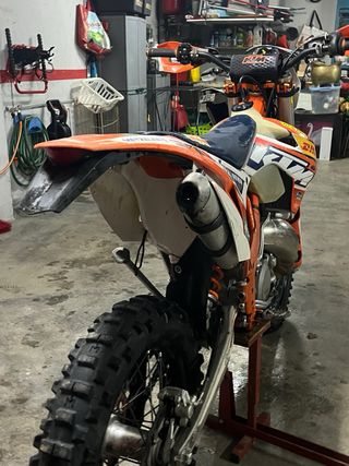 KTM 125 EXC factory 2015