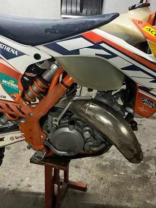 KTM 125 EXC factory 2015