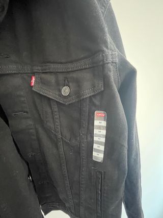 Cazadora Levi's Negra M Sin Estrenar