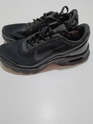 Bambas Nike Mujer Talla 37,5 Negras