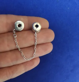 Cadena d seguridad tipo clip pulsera pandora plata