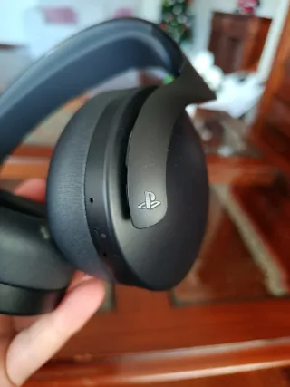 Cascos pulse PS5 + Base + Juego PGA Tour 2K23