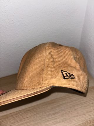Gorra New Era NY Marrón y Negra