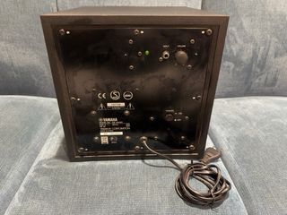 Sistema 5.1 Yamaha Altavoces,Subwoofer, Cables