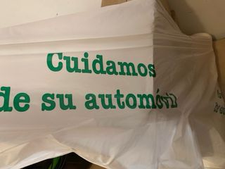 Rollo de fundas de plástico para cubrir asientos